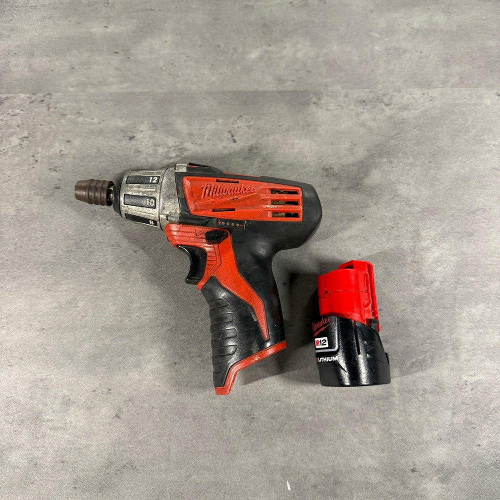 Milwaukee Hex Screwdriver M12 2401-20 Red Black Cordless Power Tool w/ Battery